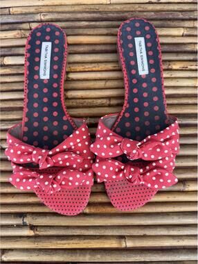 Tabitha Simmons Cleo Slides